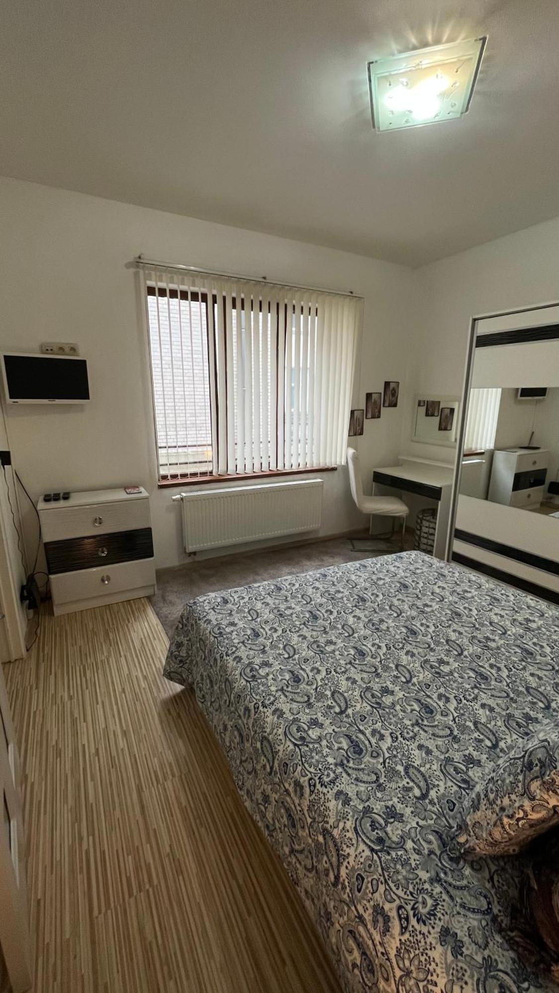 Two Bedroom Flat - Hyper Center บรัสเซลส์ ภายนอก รูปภาพ