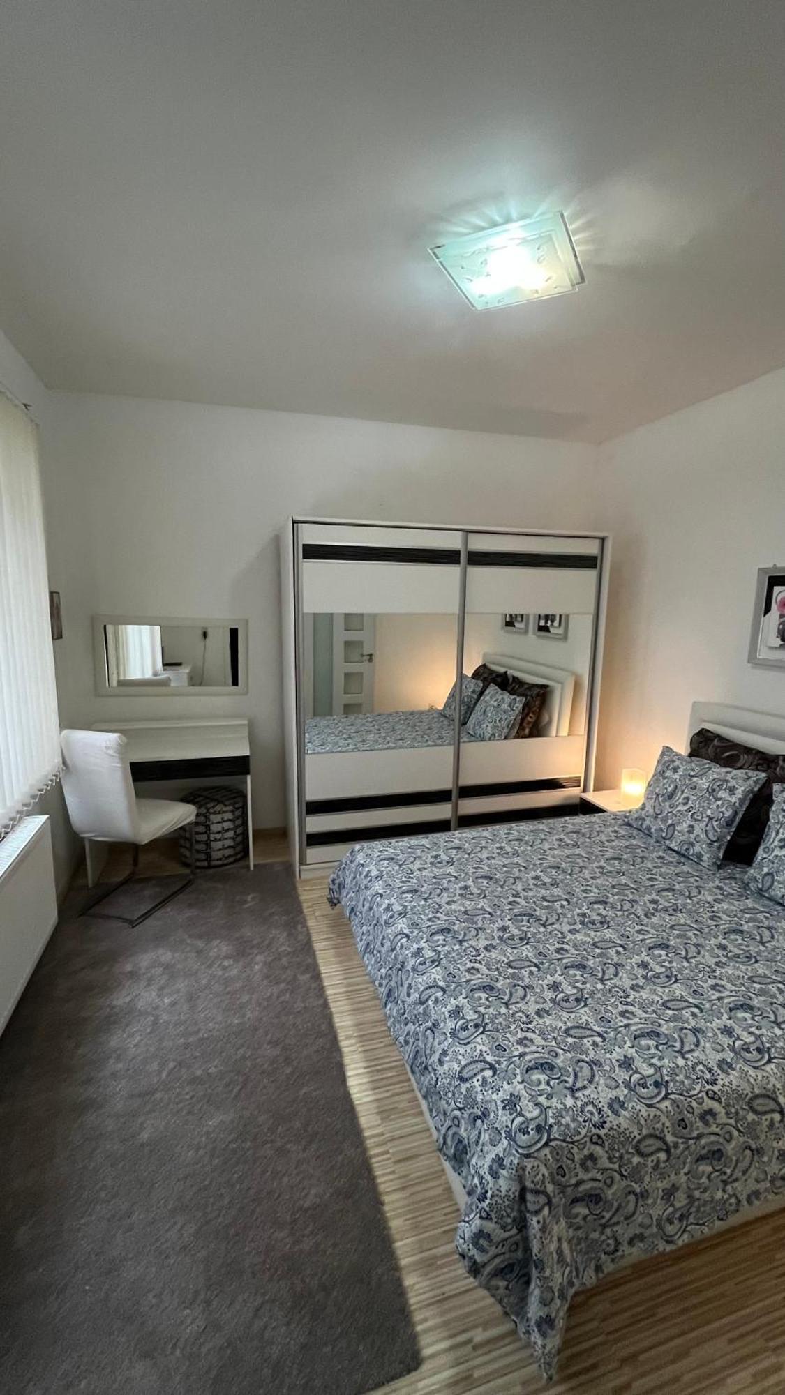 Two Bedroom Flat - Hyper Center บรัสเซลส์ ภายนอก รูปภาพ