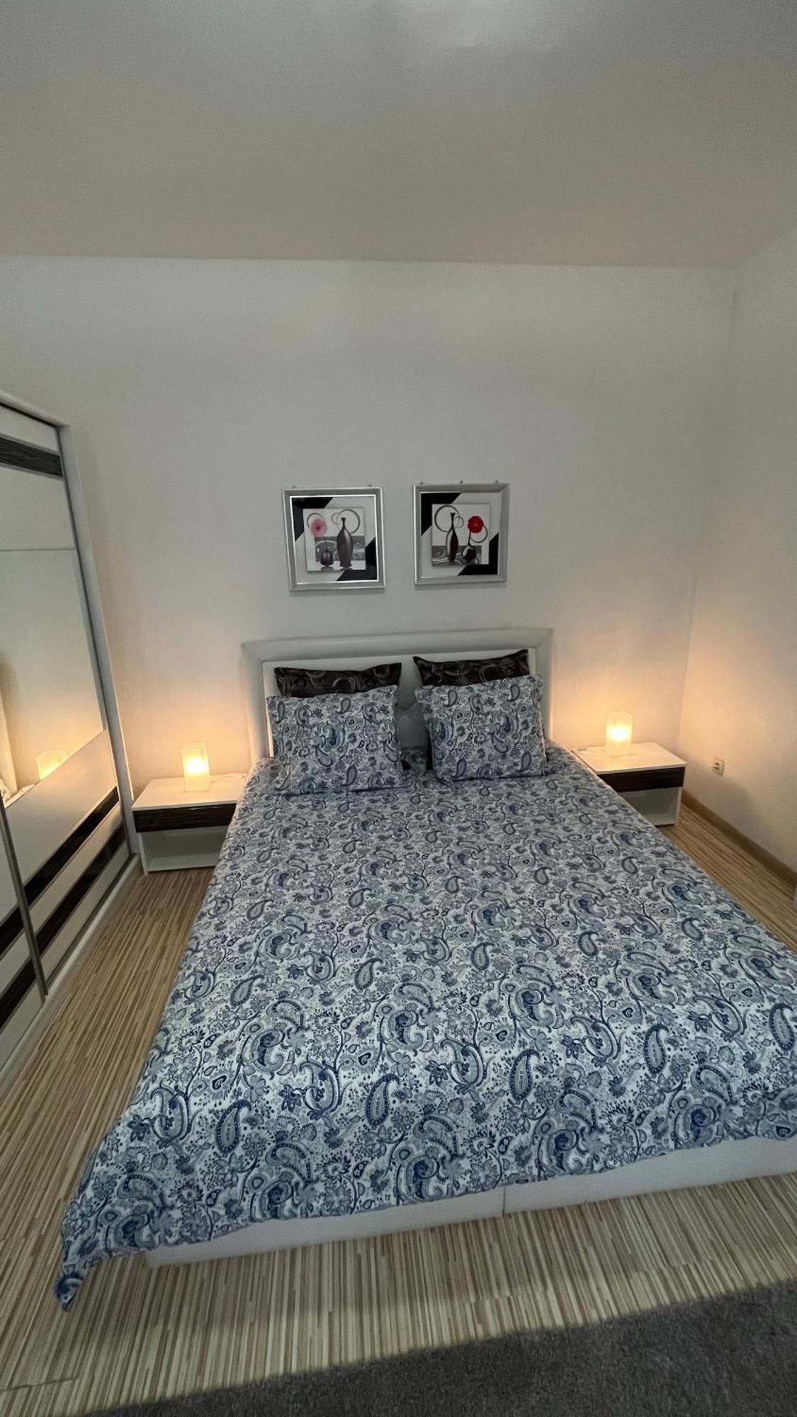 Two Bedroom Flat - Hyper Center บรัสเซลส์ ภายนอก รูปภาพ